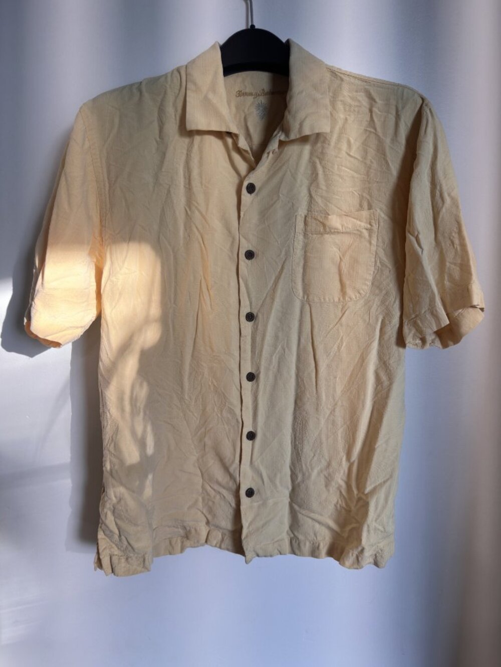 TOMMY BAHAMAS 100% SILK YELLOW BUTTON UP SHIRT MEN'S LARGE